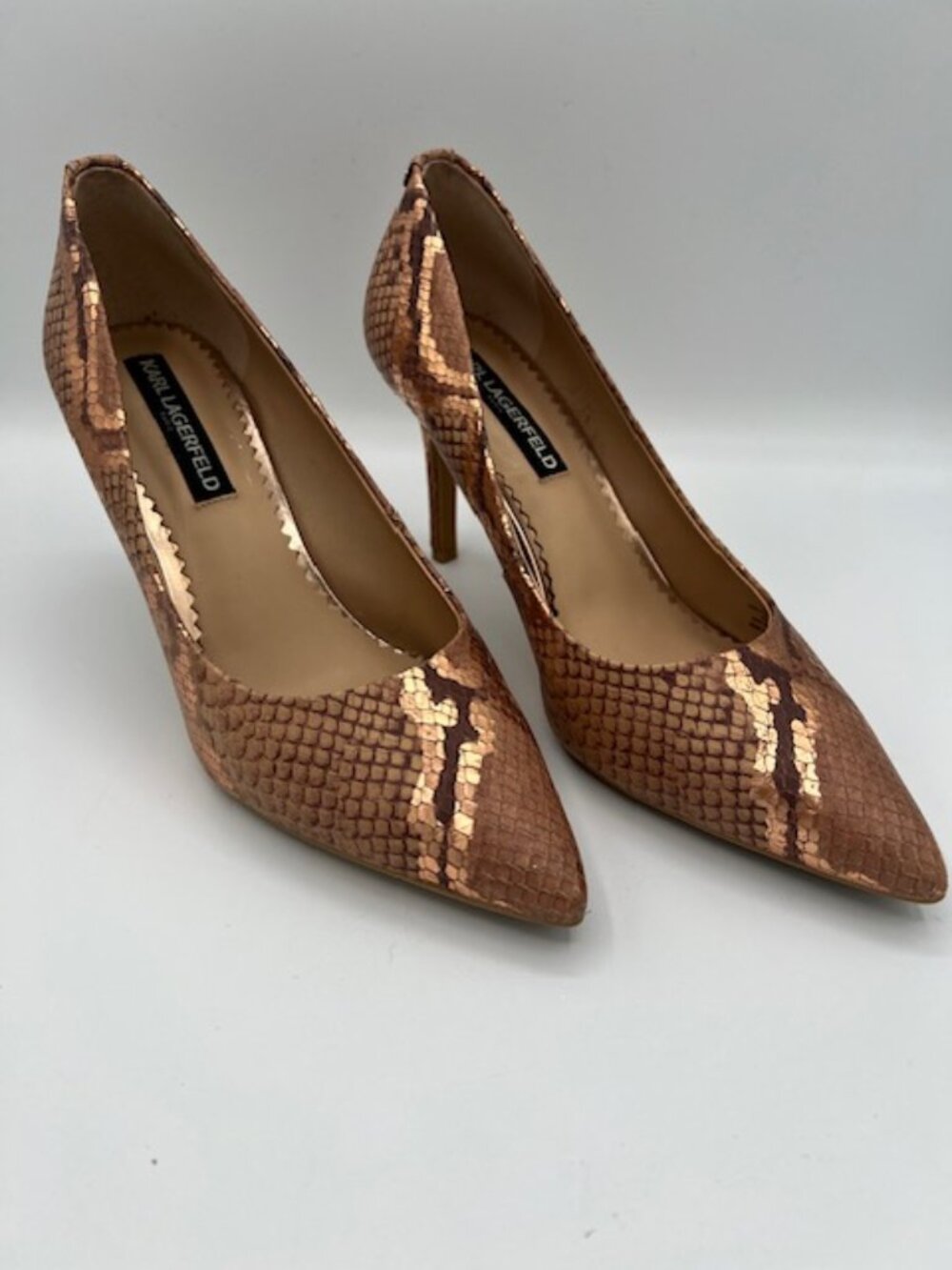 Karl Lagerfeld Paris Metallic Snakeskin Pumps Heels Size 8.5